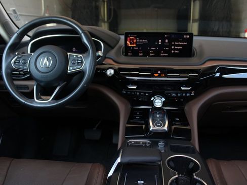 Used 2024 Acura MDX SH-AWD w/ Technology Package image 19