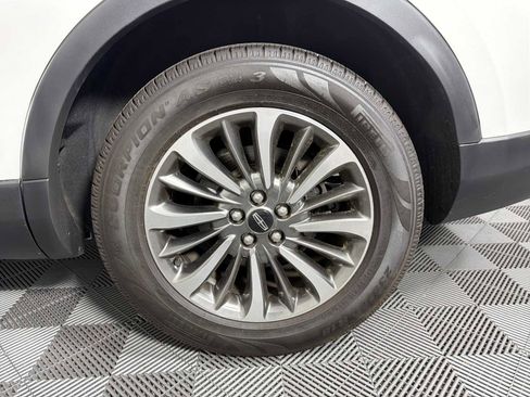 Used 2020 Lincoln Nautilus FWD w/ Equipment Group 101A image 20