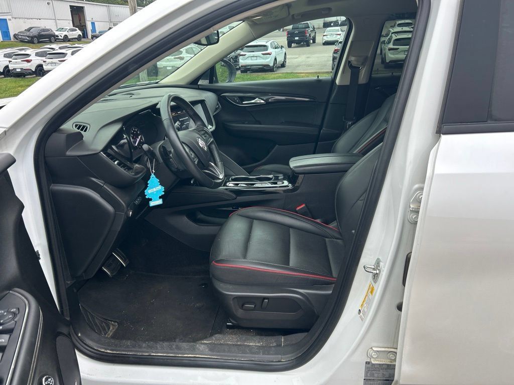 Used 2023 Buick Envision Essence w/ Technology Package I AWD/4WD image 6
