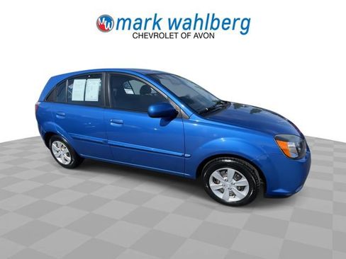Used 2010 Kia Rio5 FWD image 9