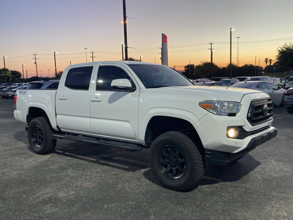 Used 2023 Toyota Tacoma SR AWD/4WD image 3
