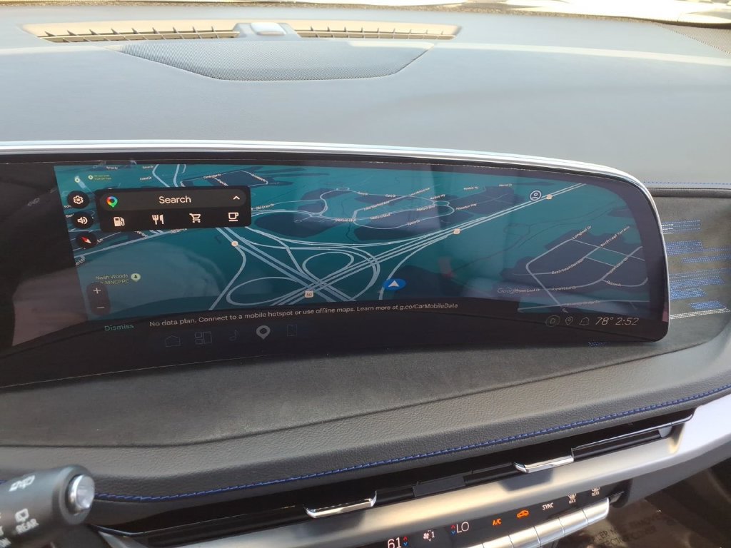Used 2024 Cadillac XT4 Sport FWD image 25