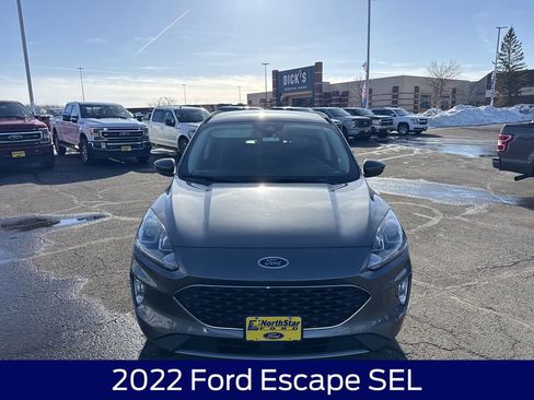 Used 2022 Ford Escape SEL image 4