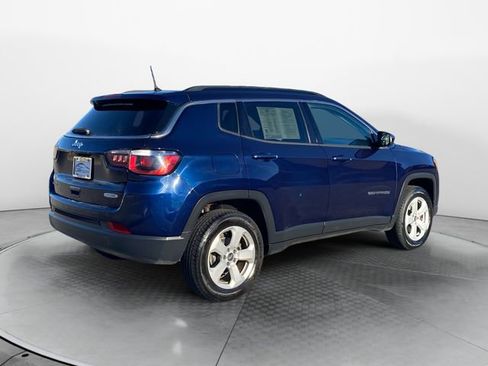 Used 2018 Jeep Compass Latitude w/ Cold Weather Group image 5