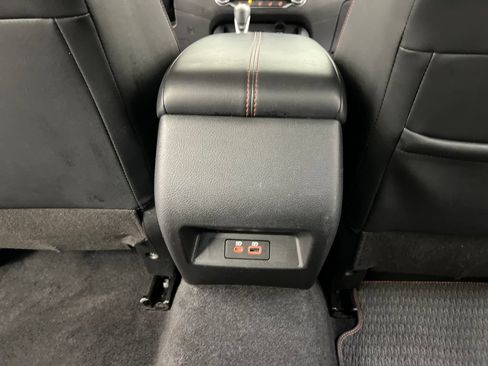 Used 2025 Nissan Altima 2.5 SR FWD image 21