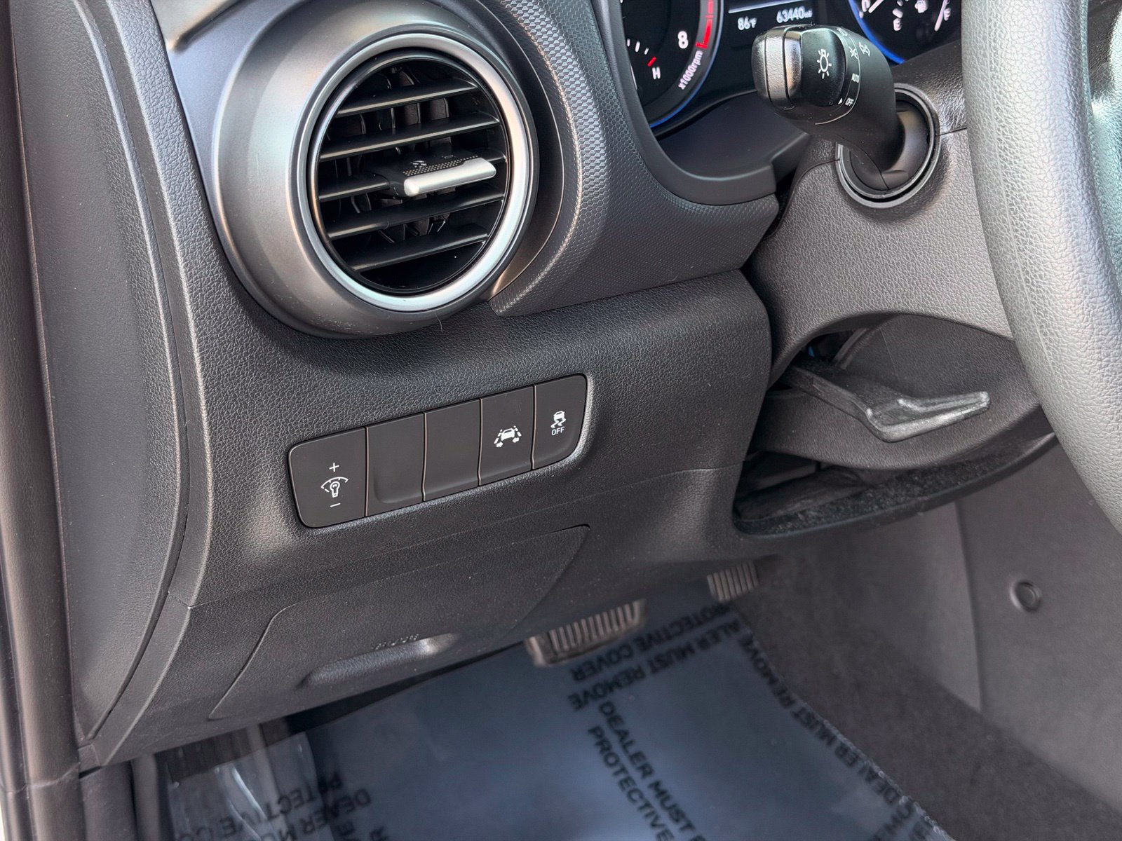 Used 2019 Hyundai Kona SE FWD image 16