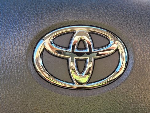 Certified 2023 Toyota Camry LE image 29