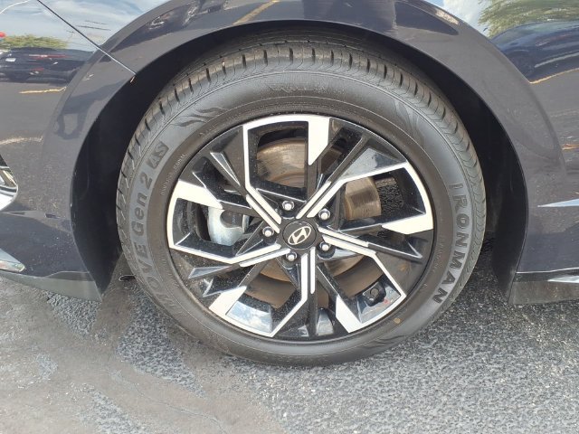 Used 2025 Hyundai Sonata SEL FWD image 27