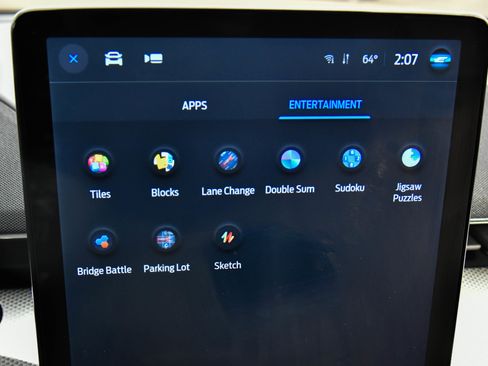 Used 2023 Ford Mustang Mach-E Select image 26