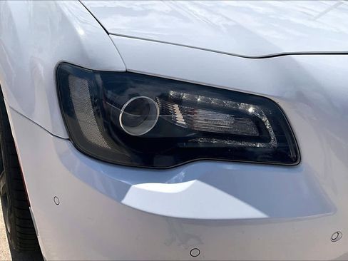 Used 2018 Chrysler 300 S w/ 300S Premium Group RWD image 27