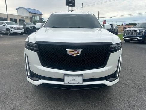 Used 2021 Cadillac Escalade Sport RWD image 6