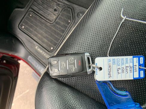 Used 2020 RAM 1500 Limited image 31