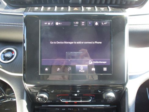 Used 2024 Jeep Grand Cherokee L Laredo w/ Luxury Tech Group I RWD image 23
