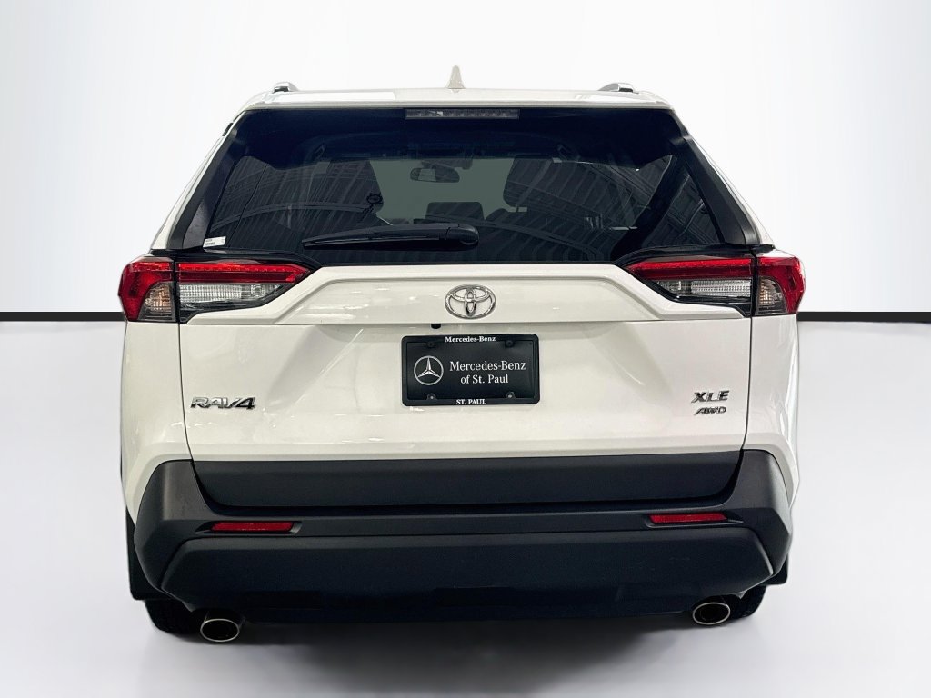Used 2020 Toyota RAV4 XLE w/ XLE Grade Weather Package AWD/4WD image 6