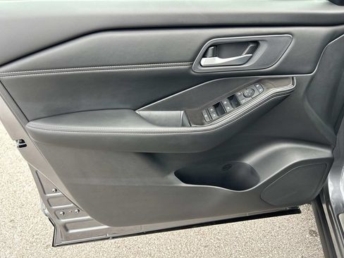 New 2026 Nissan Rogue Dark Armor AWD/4WD image 19