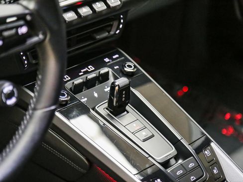 Certified 2022 Porsche 911 Carrera 4S AWD/4WD image 26