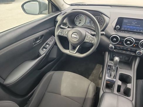 Used 2024 Nissan Sentra S FWD image 12