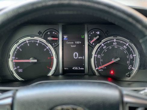 Used 2021 Toyota 4Runner TRD Off-Road Premium AWD/4WD image 14