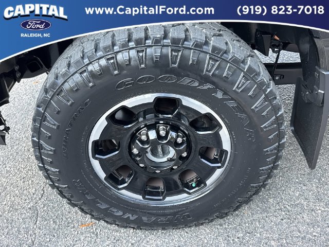 Used 2025 Ford F350 King Ranch w/ Tremor Off-Road Package AWD/4WD image 13