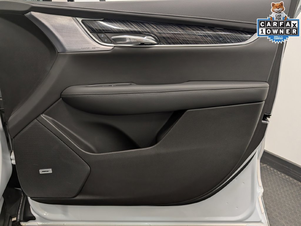 Used 2024 Cadillac XT6 Premium Luxury AWD/4WD image 35