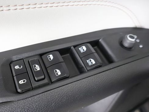 Used 2024 Jeep Compass Limited AWD/4WD image 36