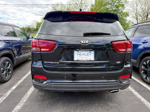 Used 2019 Kia Sorento AWD w/ LX Convenience Package image 5