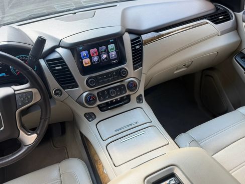 Used 2017 GMC Yukon Denali w/ Open Road Package RWD image 20