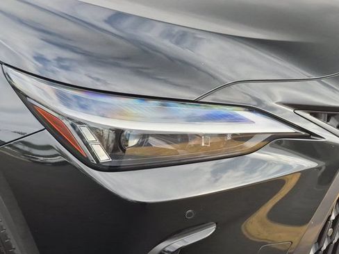 Used 2024 Lexus NX 350h AWD image 10