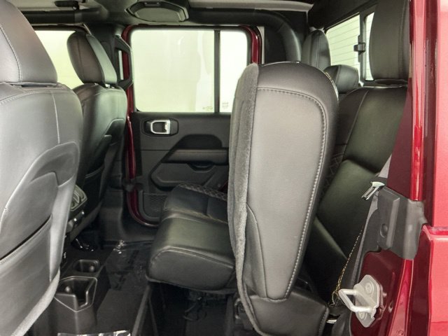 Used 2021 Jeep Gladiator Overland AWD/4WD image 28