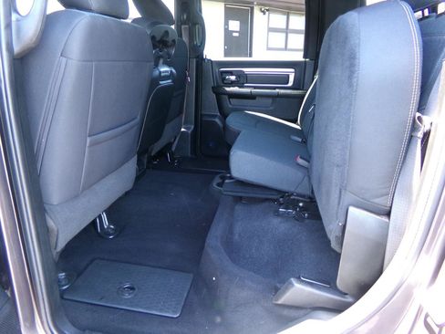 Used 2021 RAM 1500 Classic Warlock AWD/4WD image 33