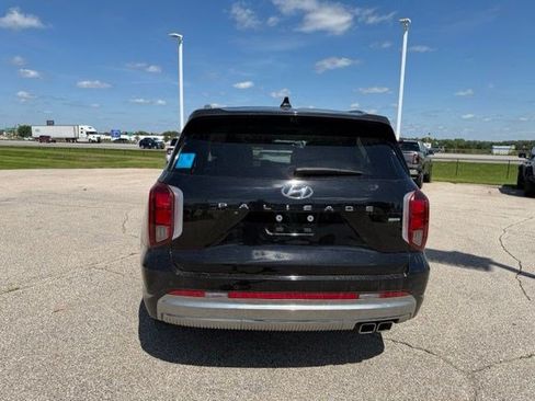 Used 2023 Hyundai Palisade Calligraphy AWD/4WD image 13
