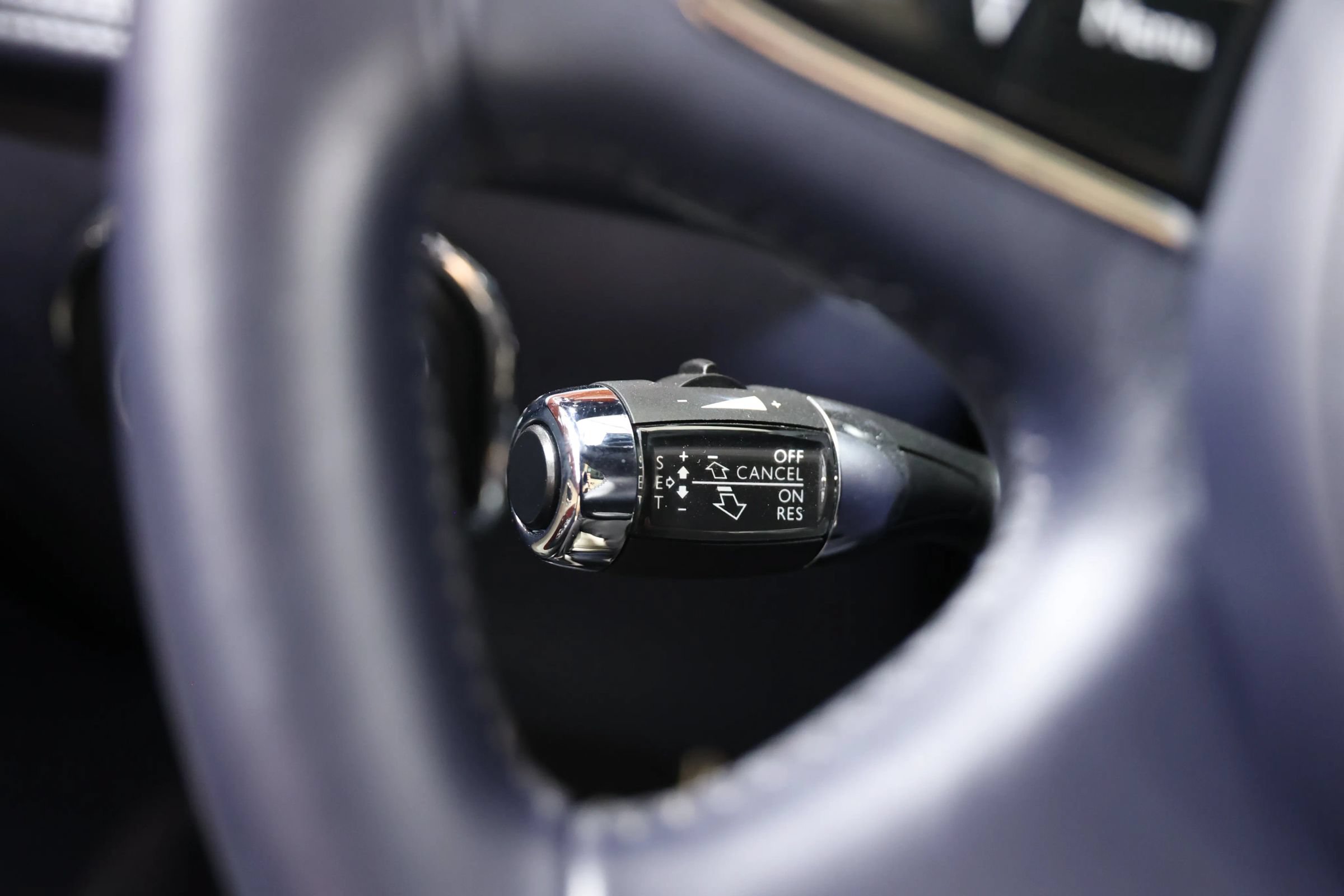 Used 2017 Bentley Mulsanne RWD image 41