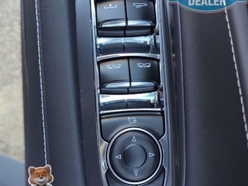 Certified 2024 Chevrolet Corvette Stingray Preferred Conv w/ Stealth Interior Trim Package image 20