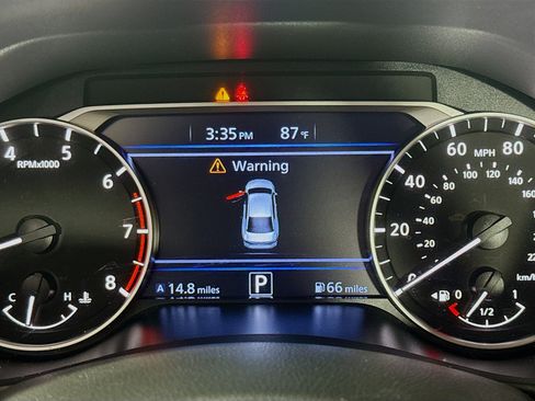 Used 2025 Nissan Altima 2.5 SV FWD image 16