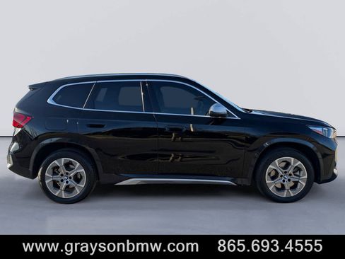Used 2023 BMW X1 xDrive28i w/ Convenience Package image 2