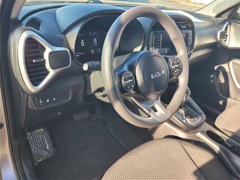 Used 2023 Kia Soul LX w/ Option Group 015 image 12