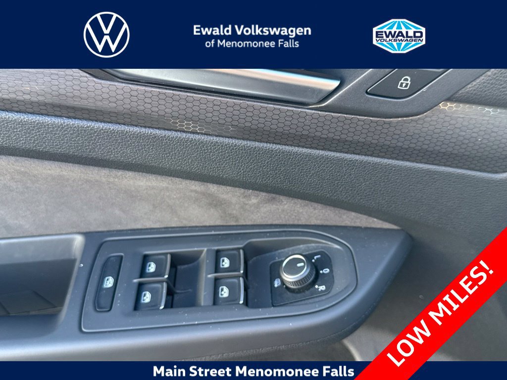 Used 2023 Volkswagen GTI SE FWD image 20