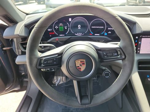 Certified 2025 Porsche Taycan AWD/4WD image 32