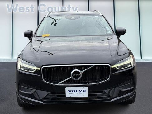 Used 2019 Volvo XC60 T6 Momentum w/ Premium Package image 10