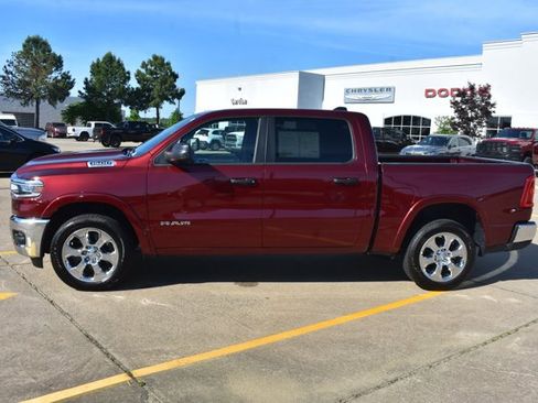 Used 2025 RAM 1500 Big Horn AWD/4WD image 10