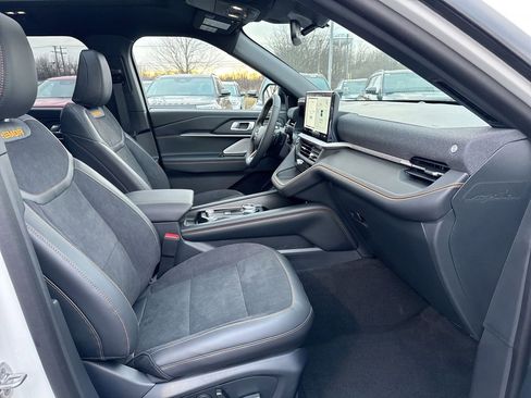 New 2026 Ford Explorer Tremor w/ Tremor Ultimate Package AWD/4WD image 23