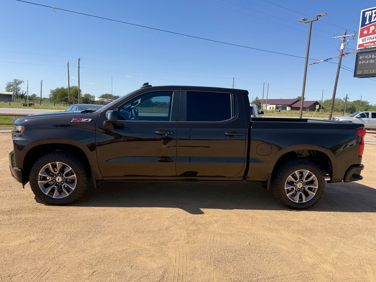 Used 2020 Chevrolet Silverado 1500 RST w/ Texas Edition AWD/4WD image 9