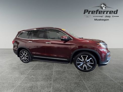 Used 2022 Honda Pilot Touring image 8