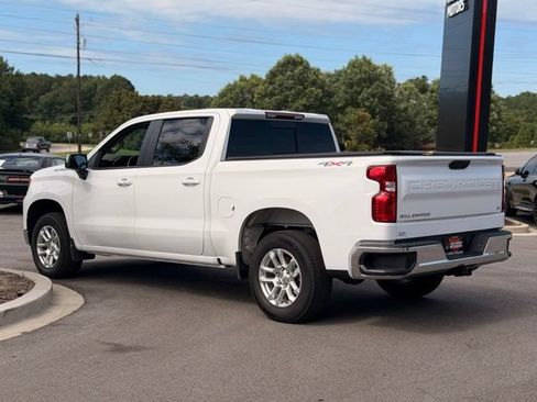 Used 2025 Chevrolet Silverado 1500 LT w/ Convenience Package II AWD/4WD image 9