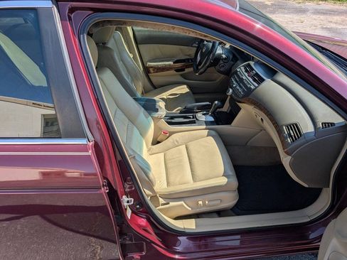 Used 2009 Honda Accord EX-L image 40