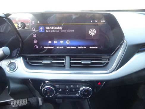 New 2026 Chevrolet Trax LT w/ Sunroof Package FWD image 26