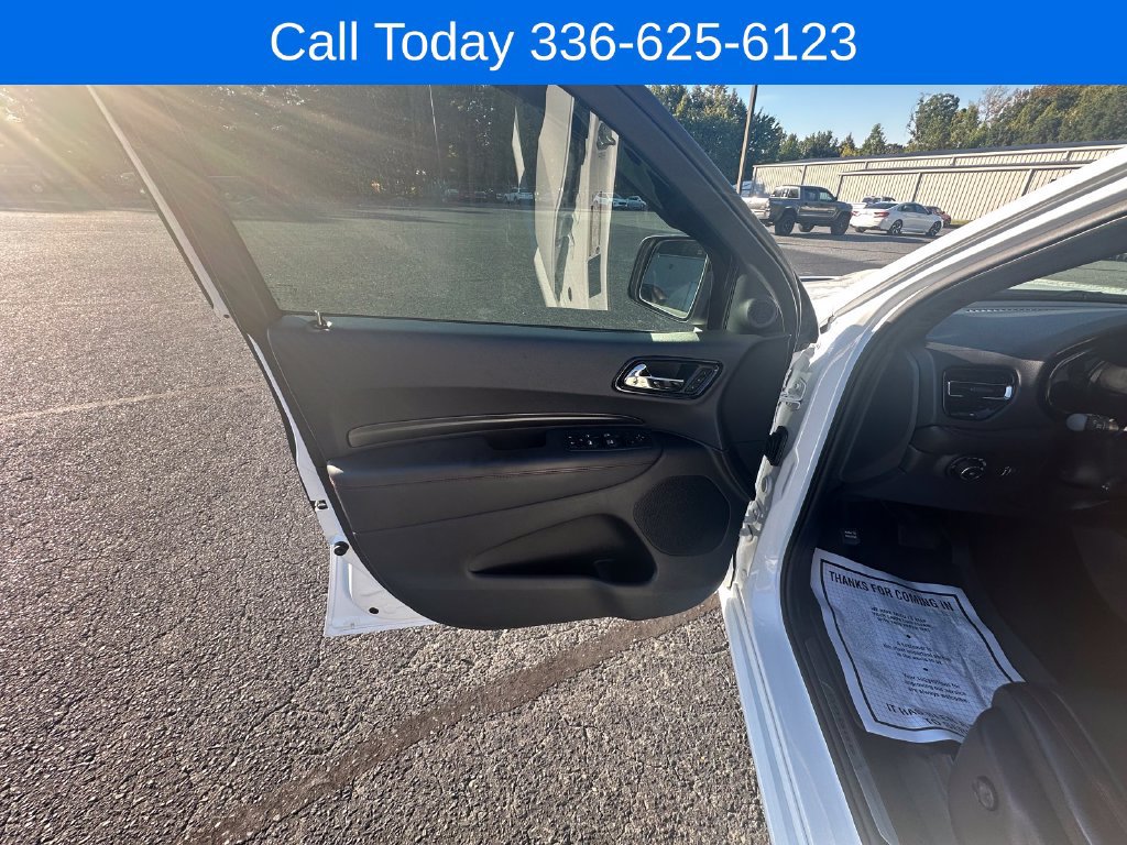 Used 2023 Dodge Durango R/T AWD/4WD image 13