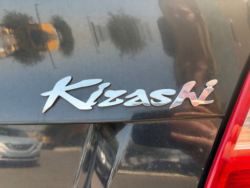 Used 2010 Suzuki Kizashi GTS FWD image 16