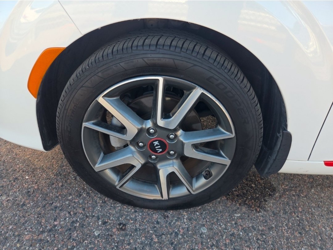 Used 2020 Kia Soul GT-Line Turbo FWD image 15