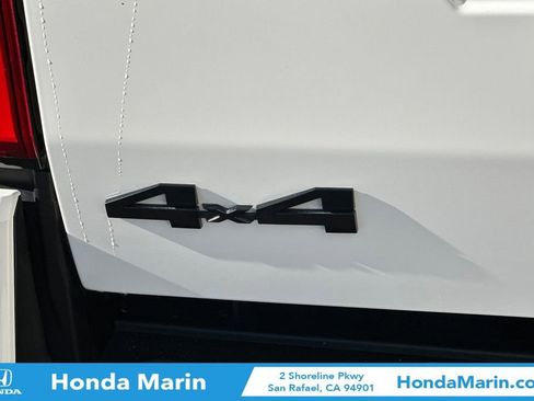 Used 2024 Toyota Tacoma TRD Off-Road image 34